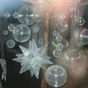 Figuras de espejo y cristal