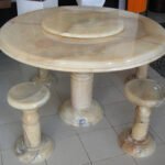 Round table Onyx marble & 4 chairs
